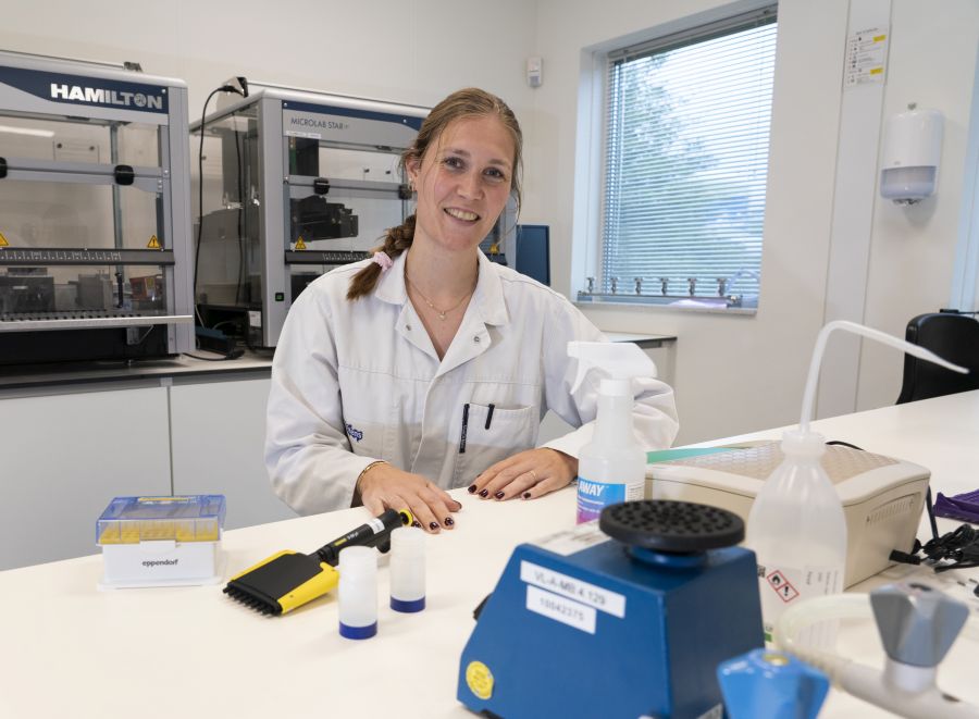 Sharda op het laboratorium