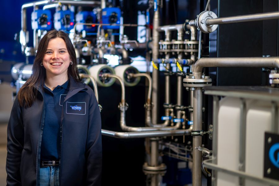 Adviseur Procestechnologie Melanie Nijboer met de Scaleguard