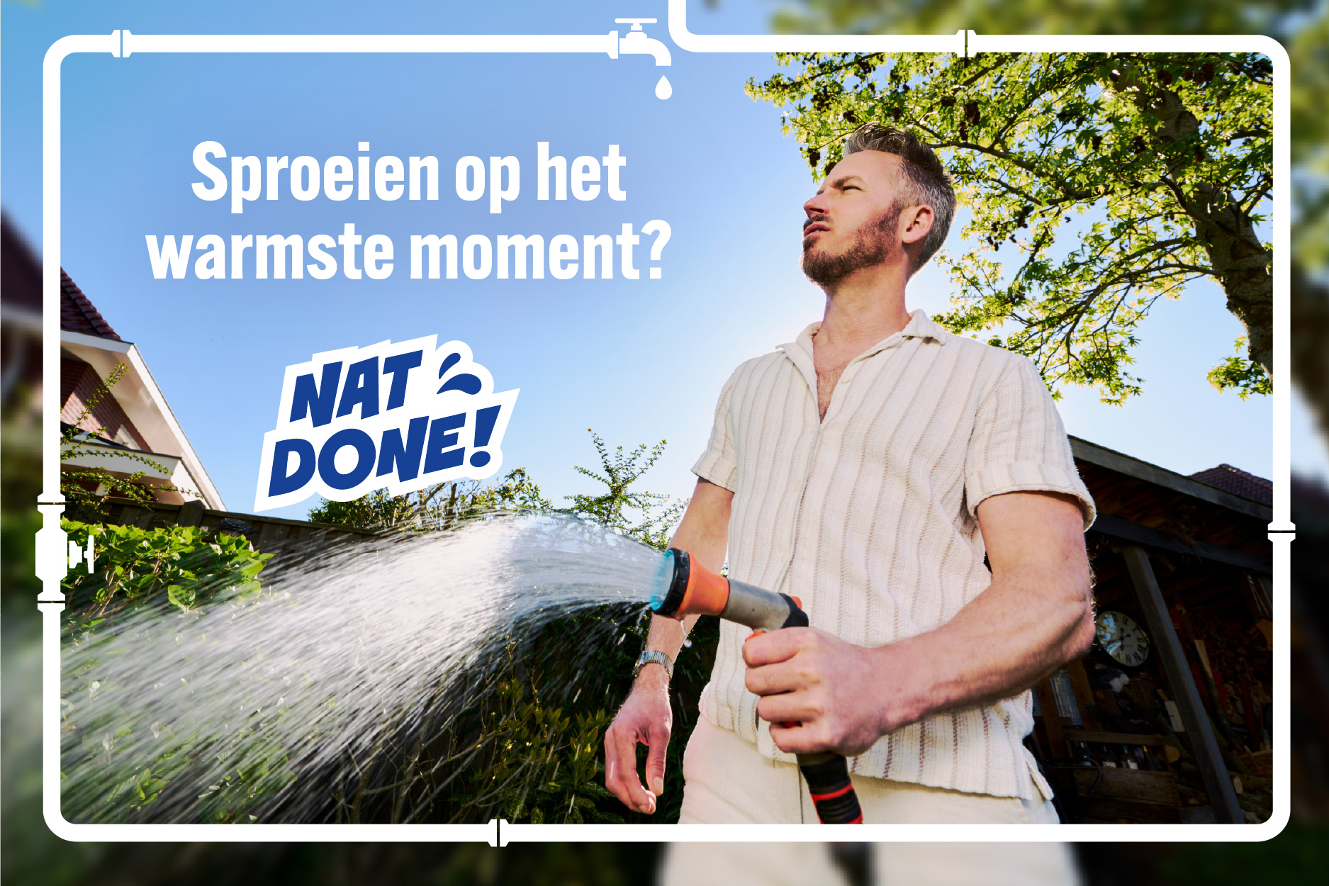 Man sproeit tuin